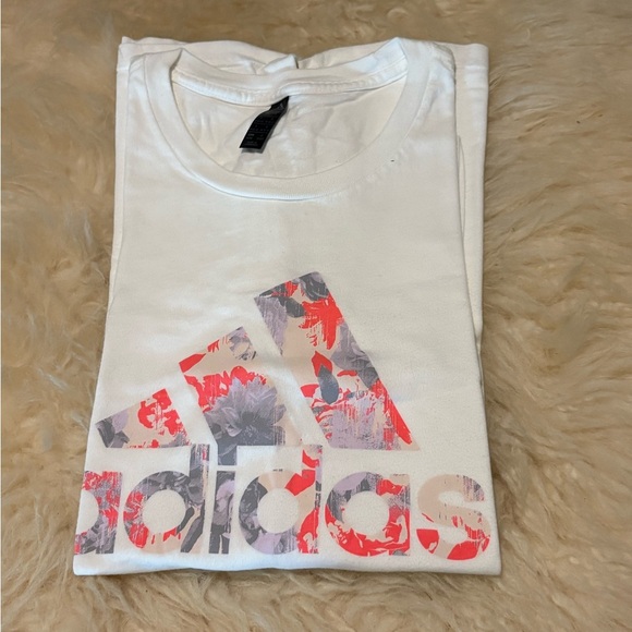 Adidas Logo White Crew Tee Athletic Top - Picture 1 of 3